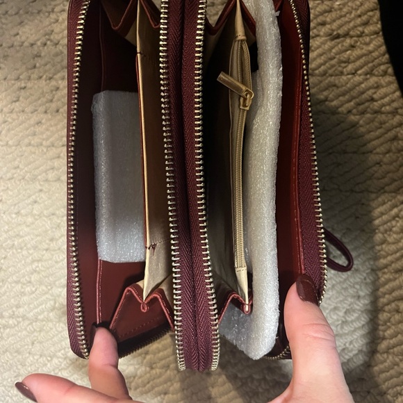 Burgundy MK double wallet - Picture 3 of 4